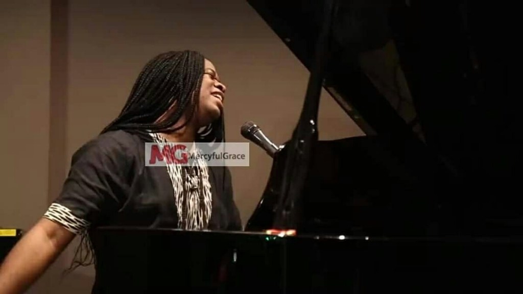 Aremuorin Live and Guests ..’ – #In14Ways #MercyfulGrace&nbsp;#Aremuorin